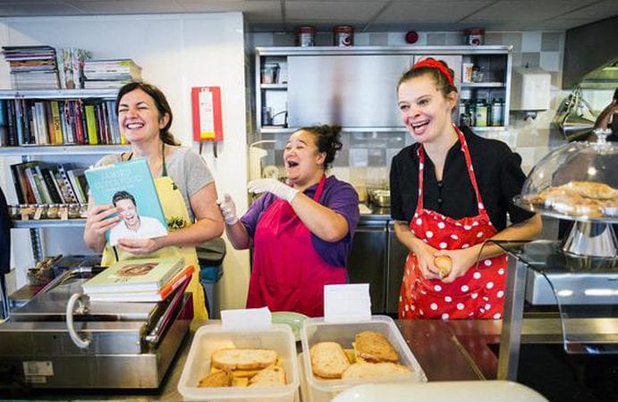 Looking for a Cooking Enthusiast!
