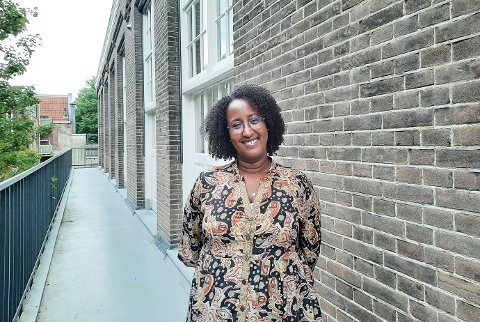 Mona Dahir