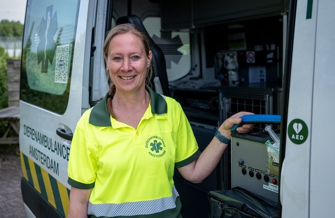 Vrijwilliger bij Dierenambulance Amsterdam: “Iedere dag is anders”