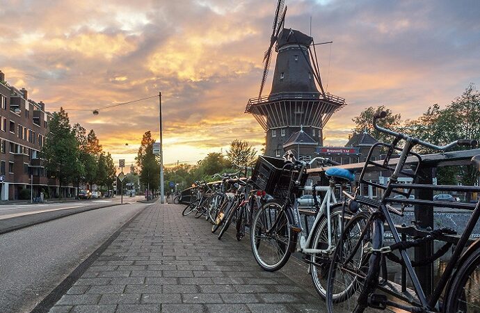 Fiets je mee door het Oostelijk havengebied?